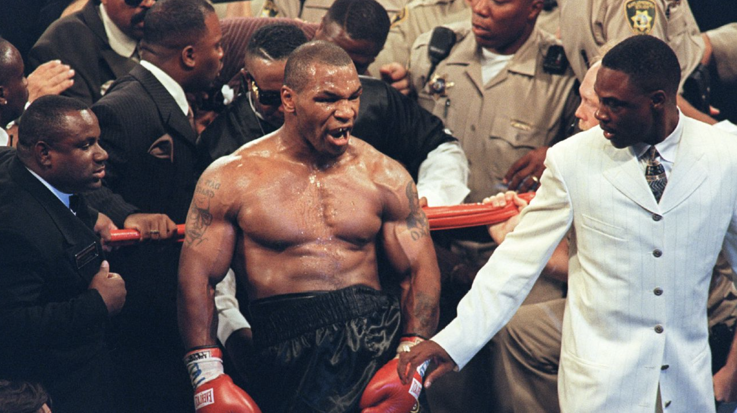 Mike Tyson, adı bu gün idmanda ən