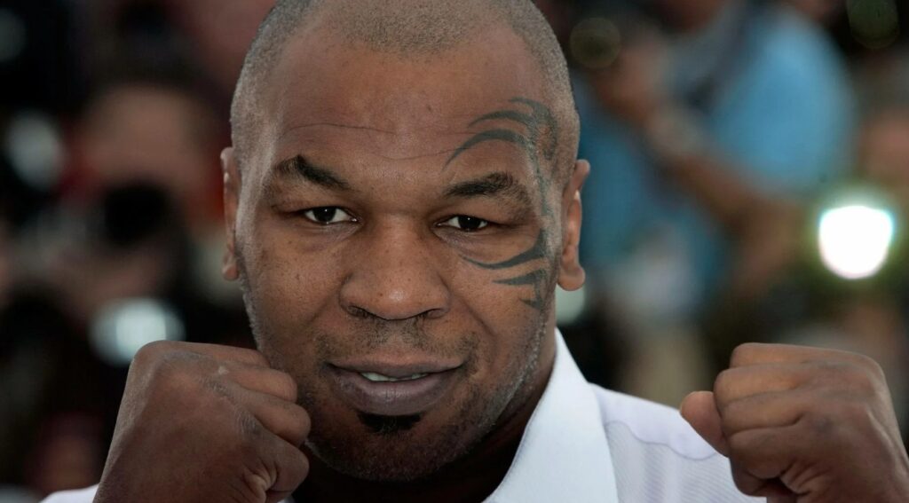 Mayk Tayson boksçu Corc Formanın ailəsinə başsağlığı verib