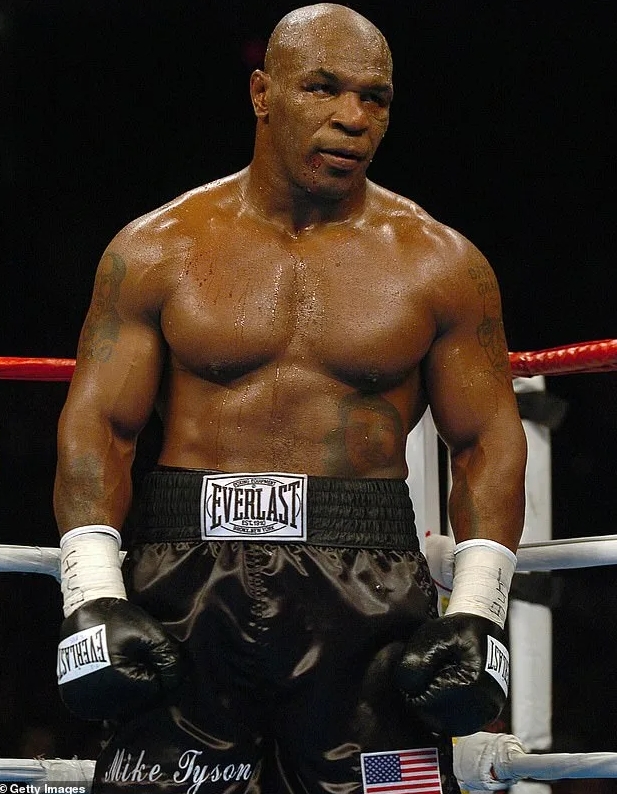 Mayk Tayson Tayson Fyurinin ilk döyüşündə Oleksandr Usiki məğlub edə biləcəyi əsas şərtin adını çəkdi.
